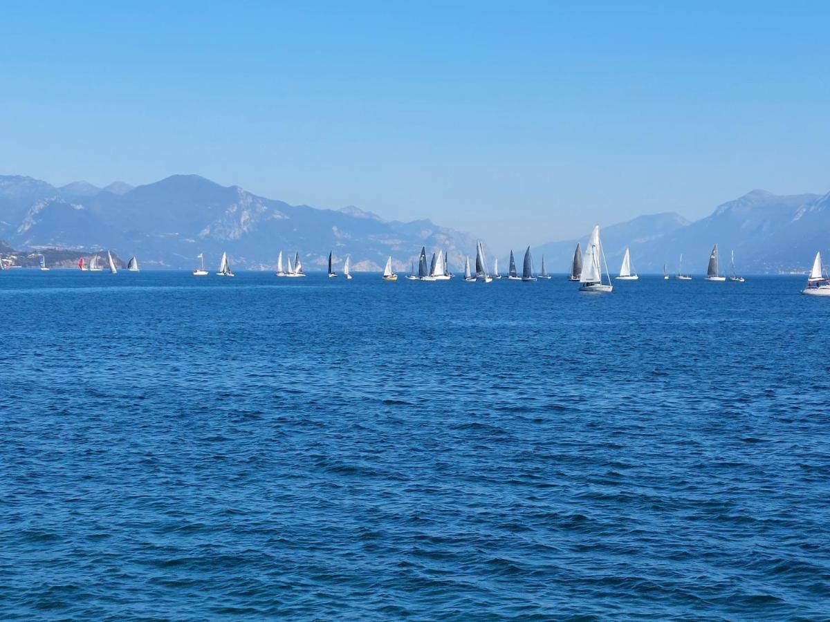 Appartamento Oasi Verde Lago Desenzano del Garda Exterior foto