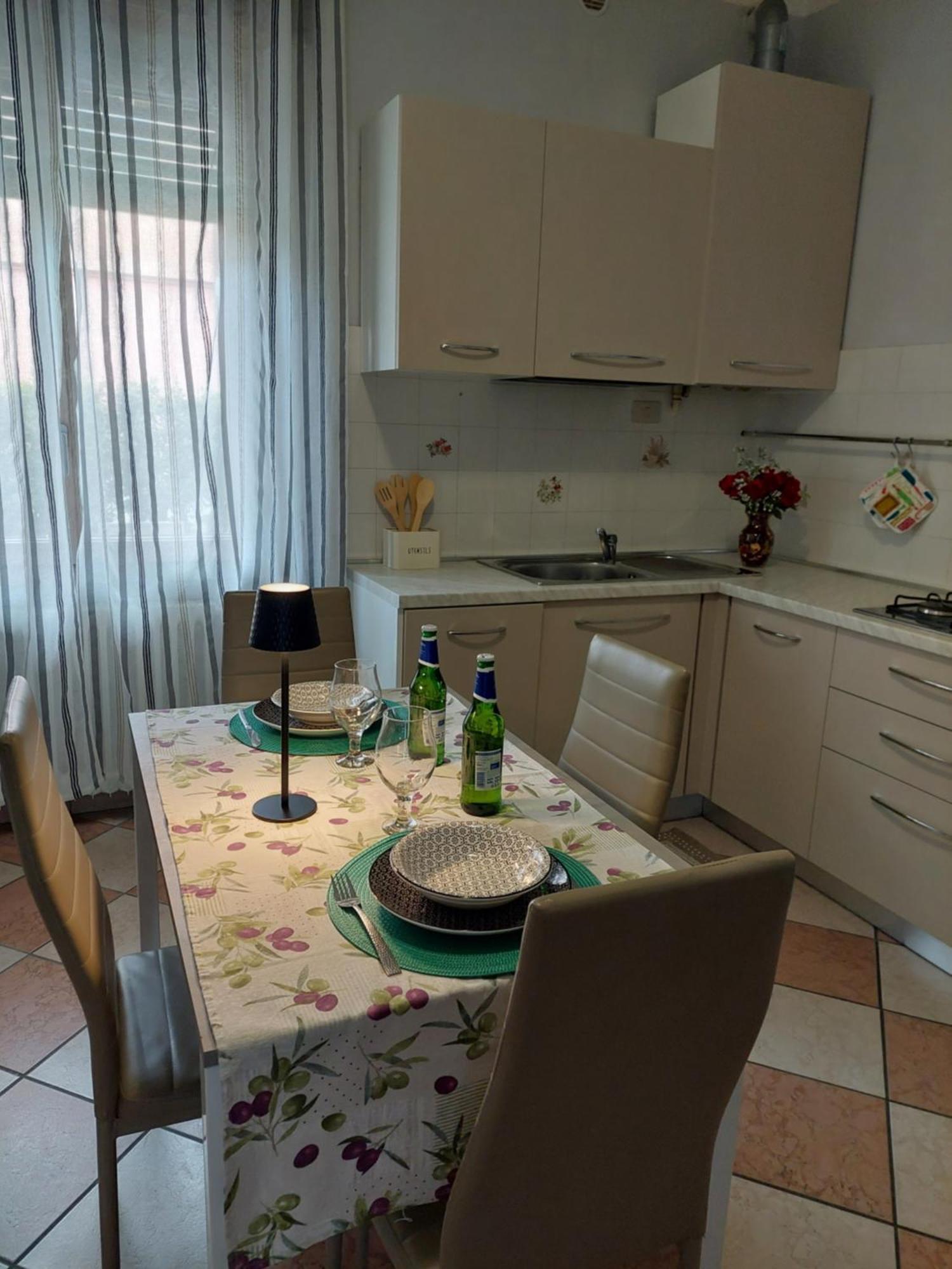 Appartamento Oasi Verde Lago Desenzano del Garda Exterior foto